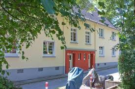 Wohnungsvermittlung duales studienangebot | azubi. 1 Zimmer Wohnung Zu Vermieten Wiesenbergstr 8 45147 Essen Frohnhausen Mapio Net