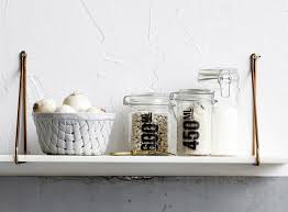 ☀️ offene regale sorgen für mehr licht, ein luftig leichtes erscheinungsbild deiner küche und ermöglichen dir dekorative einlagen zu jeder saison. Offene Regale Brauchen Ordnung Bild 18 Schoner Wohnen