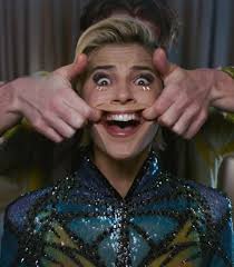 Smile 2 lets people watch the first seven minutes of the movie for free if  they keep smiling into their camera