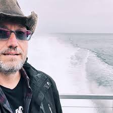 I'm grateful for all of these people… and for y'all too. Happy thanksgiving.