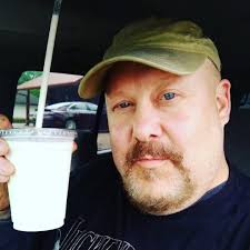 Aaron Bozwell (@aaron_bozwell) • Instagram photos and videos