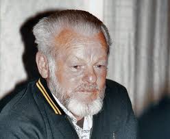 I've heard via email elsewhere about a non Hilton dude perhaps  known.....the name rings a bell : Some of you guys might remember  Northfield loon Eric Leiper, who has sadly passed away