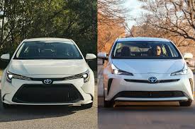 Toyota of north miami has created a toyota corolla vs. 2020 Toyota Corolla Hybrid Vs 2020 Toyota Prius What S The Difference Autotrader