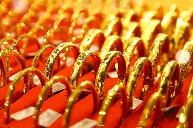 Giá vàng hôm nay (trưa 10-9): Giá vàng nhẫn cao vượt vàng miếng