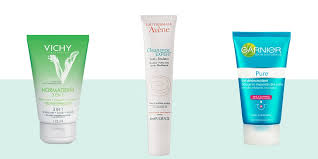 Presser, pincer, étirer, tout ça peut affecter l'élasticité autour des pores. Comment Se Debarrasser Des Points Noirs Cosmopolitan Fr