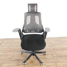 pursuit ergonomic chair by uplift desk ergonomic chair fabric seat desk dimensions