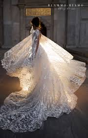 Wedding Dress Nilsa By Blammo Biamo Princess Wedding Dress Wedding Dress With Long Train Exclusive Wedding Dress Stunning Wedding Dresses Etsy Wedding Dress Beautiful Wedding Dresses