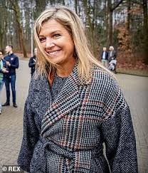 Sigrid kaag, die namens d66 voor het premierschap wil gaan, werd gisteren in de talkshow op1 gevraagd wat ze vindt van het huidige mediagevecht tussen vi's johan derksen aan de ene kant en. Pin On Royals