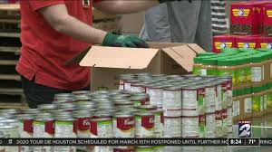 We serve fresh food provided to us by the houston food bank. Here 2 Help These Are The Best Items To Donate To Houston Food Pantries