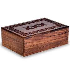 Boite En Bois Achat Vente Pas Cher Boite ronde en bois peinte diametre 25 hauteur 10 cm couvercle hauteur 3cm profondeur dessou 8 cm si vous voyez cette annonce c. boite en bois