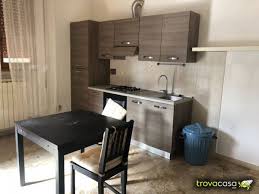 Appartamenti da due a sei posti letto, completi di cucina attrezzata, cambio lenzuola e asciugamani,. Bilocali In Affitto In Provincia Di Firenze Trovacasa Net