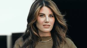 AUSTRALIAN STUNT WOMAN TAKES A BIG TUMBLE