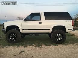 Pin By Austin Wilson On Cars Gmc Vehicles Chevy Pickup Trucks Chevy Tahoe