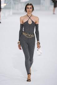 Explore avon's site full of your favorite products, including cosmetics, skin care, jewelry and fragrances. Spring 2021 Fashion Trends Sweatshirts Knits Day Dresses And More Vogue
