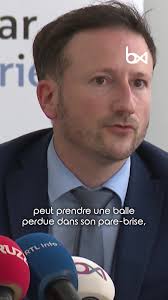 L'écrivain Patrick Parmentier est dans Le courrier recommandé de David  Courier ce lundi pour dévoiler son dernier livre "La trajectoire du  papillon" Découvrez tous les entretiens de #LCR sur notre site 👉