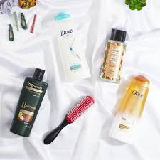 The best shampoo for dry hair should be hydrating and with repair benefits, while also providing thorough cleansing to your dirty hair and scalp. 9 Best Shampoos For Dry Hair Our Top Hydrating Picks 2020 Update