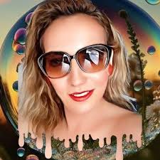 Penelope Gutierrez (@Tia_Penny)