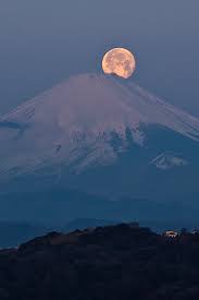 Mt Fuji And A Full Moon Moon Moons Moonscape Bluemoon Fullmoon Night Mtfuji Beautiful Nature Moon Pictures Beautiful Moon