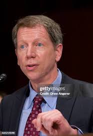 209 David Maurer Photos & High Res Pictures