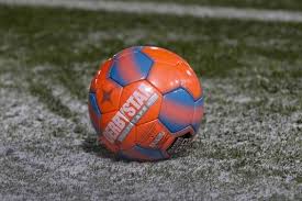 Het reisadvies voor turkije van het nederlandse ministerie van buitenlandse zaken. De Oranje Bal Is Een Wezenlijk Onderdeel Van Voetbal In De Sneeuw Nederlands Voetbal Ad Nl