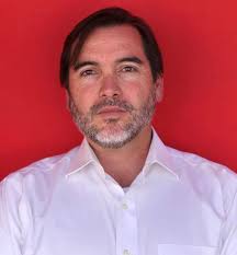 Muerto, solo, olvidado