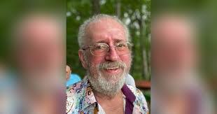 Betty Hovis's Instagram, Twitter & Facebook