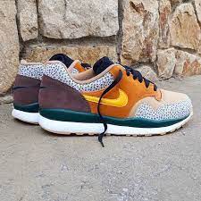 Pin En Sneakers