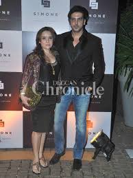 Sussanne Attends Simone Arora S Anniversary Celebration With Family There are 10+ professionals named simone khan, who use linkedin to exchange information, ideas, and opportunities. sussanne attends simone arora s