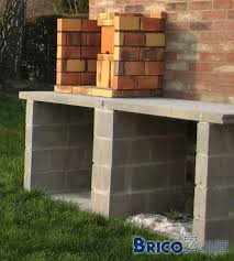 Briques réfractaires, des indispensables pour tout travaux de rénovation, de construction d'un four à pizza ou poêle de masse. Barbecue