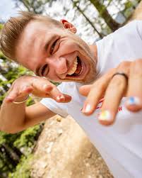 let's go run 100 miles! see you in Auburn! @wser race start at 5:00am  PT!🏃‍♂️ 🏔️ 🌈 Tracking and live stream links in bio Thanks for the  support @altrarunning @ultimatedirectionusa @suunto @drymaxsocks @