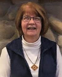 Gail Piper's Instagram, Twitter & Facebook