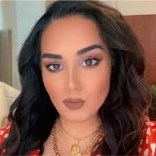 Adriana Royal's Instagram, Twitter & Facebook