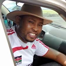 Daniel Kariuki (@kariz_dan)