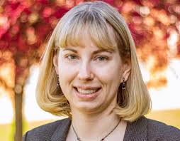 Amanda Henry Archives