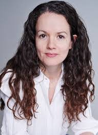 Sarah Baylis's Instagram, Twitter & Facebook