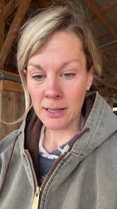 Holly Eldridge's Instagram, Twitter & Facebook