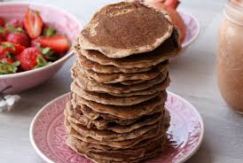 Pancakes Aromatises Noisettes Et Chocolat Tavieestbelle Alimentation Smoothie Fraise Noisette