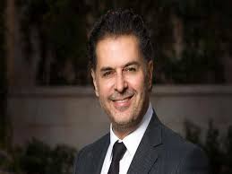 رد خالد علامة ابن المطرب اللبناني راغب علامة على تهديدات نائب بقطع رأس والده في حديث لبرنامج تلفزيوني. Ø¨Ø¯Ø§ÙŠØ© Ù„Ù…Ø±Ø­Ù„Ø© Ø¬Ø¯ÙŠØ¯Ø© Ø±Ø§ØºØ¨ Ø¹Ù„Ø§Ù…Ø© ÙŠØ­ØªÙÙ„ Ø¨Ø¹ÙŠØ¯ Ø§Ù„ÙØµØ­ Ø§Ù„Ù…Ø¬ÙŠØ¯ Ù…ØµØ±Ø§ÙˆÙ‰