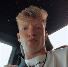 Hey I'm located in grand junction someone backed into my car so I was  looking to get it wrapped if anybody has any recommendations I'd be willing  to drive farther for better