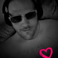 YOU ARE ABSOLUTELY FABULOUS PRETTY LADY