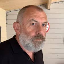 Chas Farley's Instagram, Twitter & Facebook