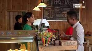 Safirah yang tidak pandai memasak mendapati itu mungkin menjadi faktor yang akan menghancurkan rumah tangganya apabila suaminya. Telemovie Isteriku Sihat Ceria Bersama Fazlina Com