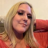 30+ "Martina Lund" profiles