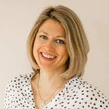 Tina Busch's Instagram, Twitter & Facebook