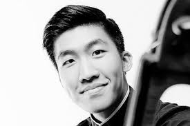 Demi-finale du concours Reine Elisabeth: l'optimiste communicatif de Bryan  Cheng dans le concerto de Haydn