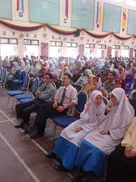 Tengku ampuan tua tengku intan zaharah binti almarhum tengku seri setia raja tengku hitam ömer ( jawi : 20130120 150255 Smk Tengku Ampuan Intan