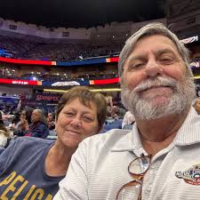 Baudoin's Seafood Opening with Live and Boiled Crabs Availability