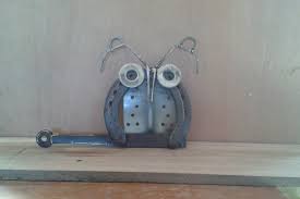 chambres d hotes a chatillon sur indre 36 bed and breakfast sculptures en metal bois et outils recycles recycl art recyclage metal sculpture d art metal fer a cheval