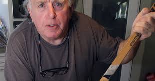 NHL pro player and Discovery Bay resident relives glory days