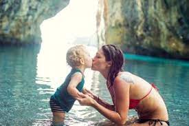 Kate french was born in flemington, new jersey, and raised on long island with her two brothers. Folks We Love With Kate French Actress And Jewelry Designer Your Zen Mama